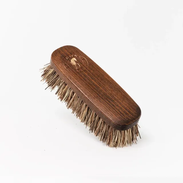 L'Evoine lille rodbørste naturfiber træ hest