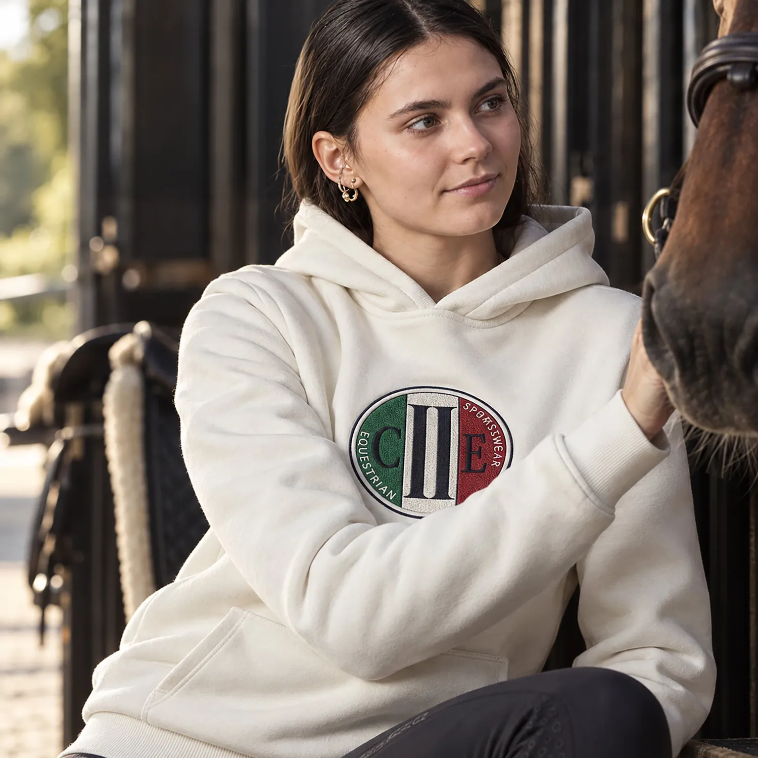 C2E Stocton hoodie hvid unisex bomuld lomme