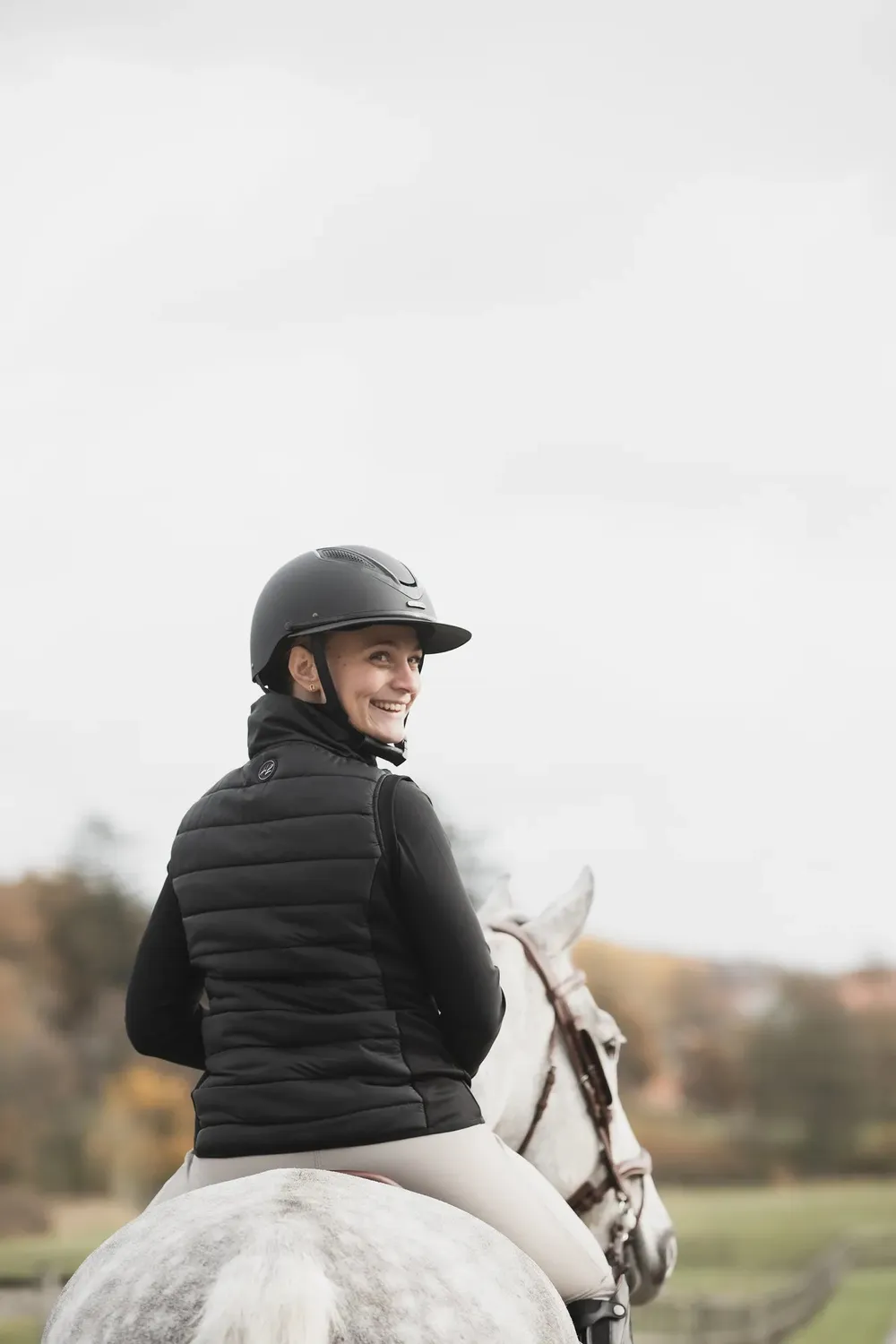 Källquist Bonnie ridevest sort dame 38