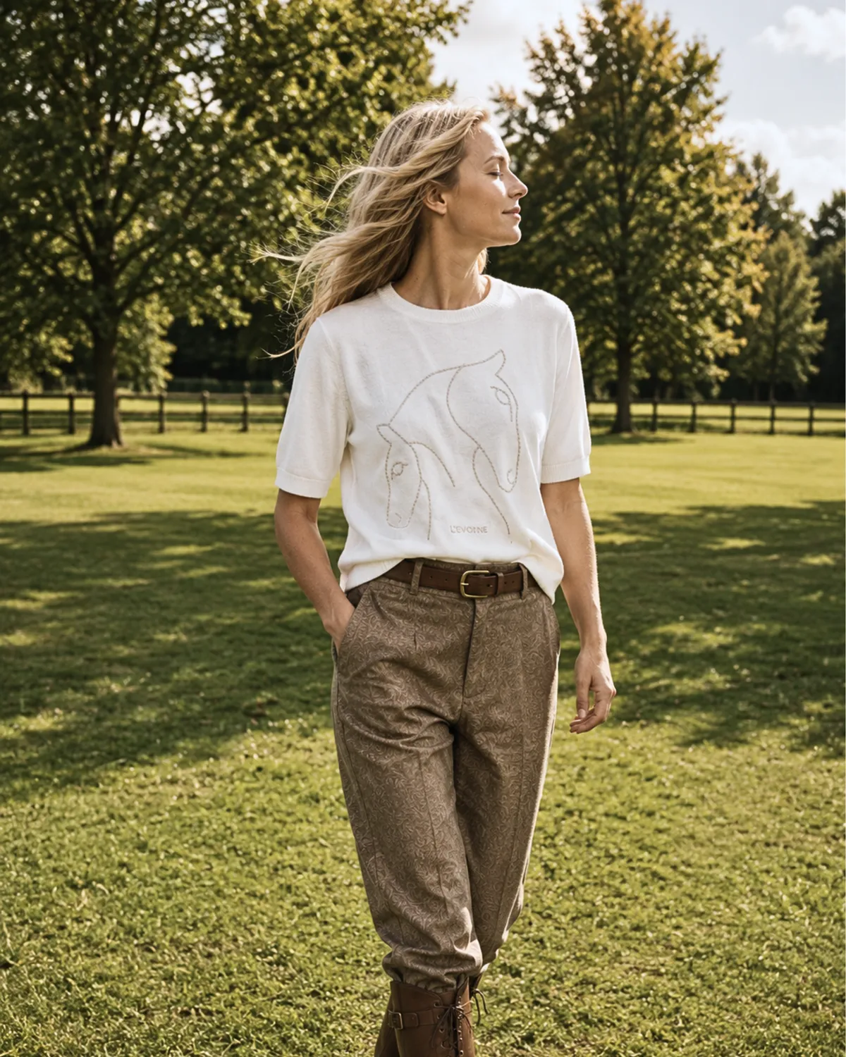 Mare & Foal Tshirt oversized bomuld håndbroderet S