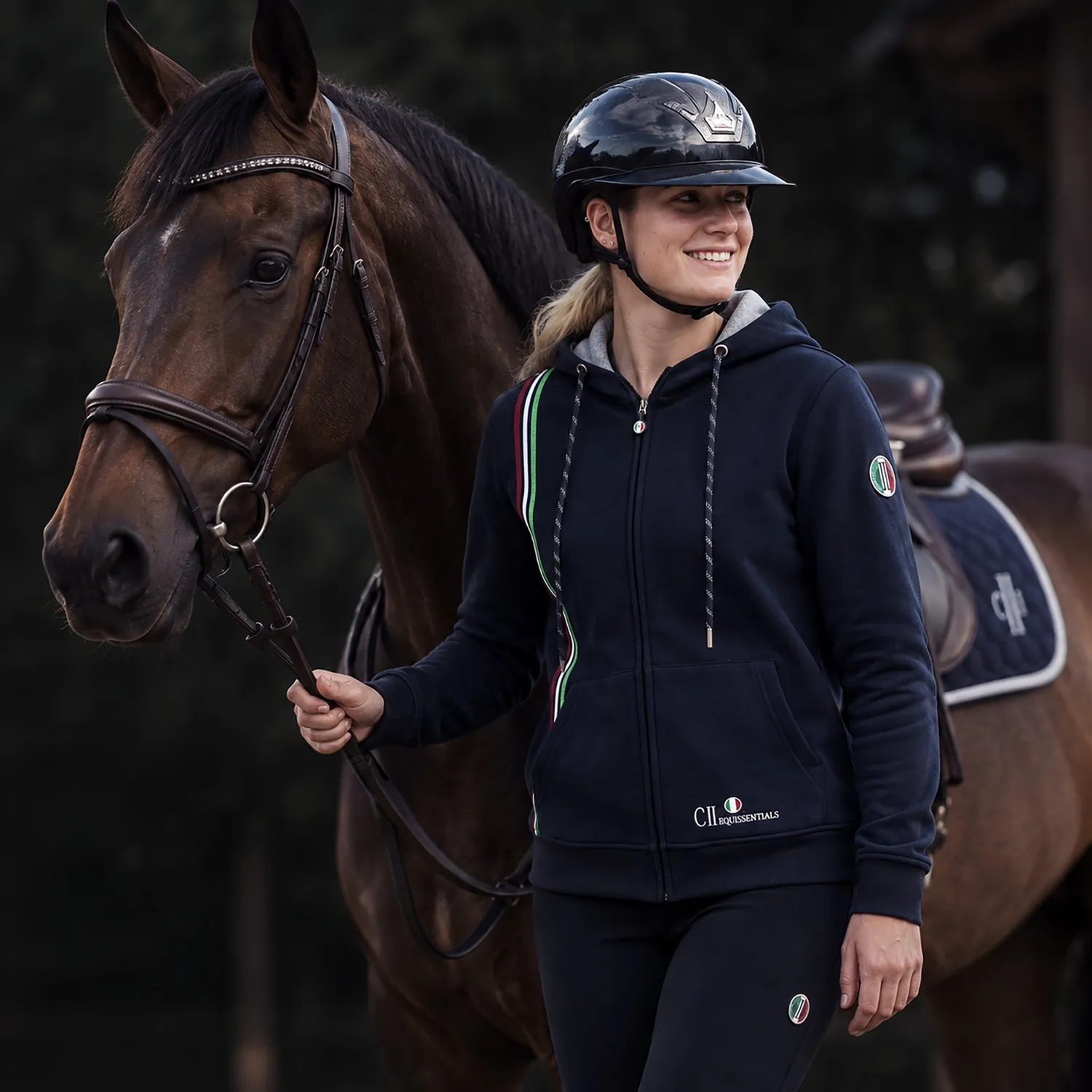 C2E Menteca hættecardigan navy med lynlås