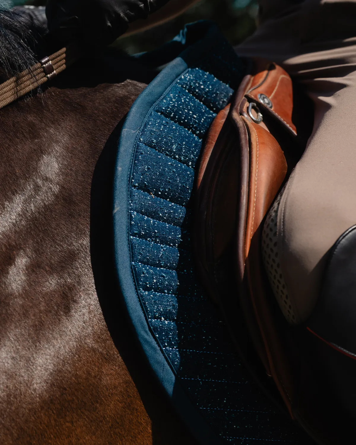 L'Evoine Double Padding Denim Edition springsadelunderlag midnight