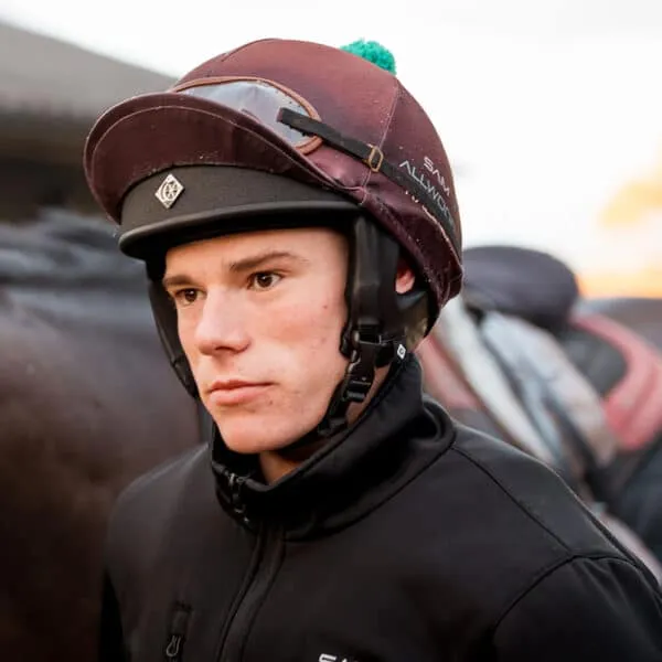 Charles Owen Race II galophjelm glasfiber sort