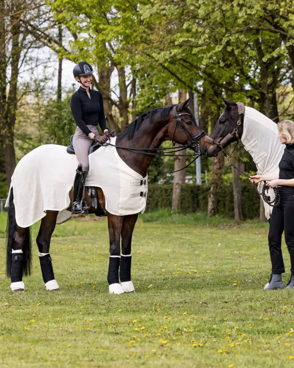 L'Evoine Riding Fly Rug fluedækken 100% bomuld