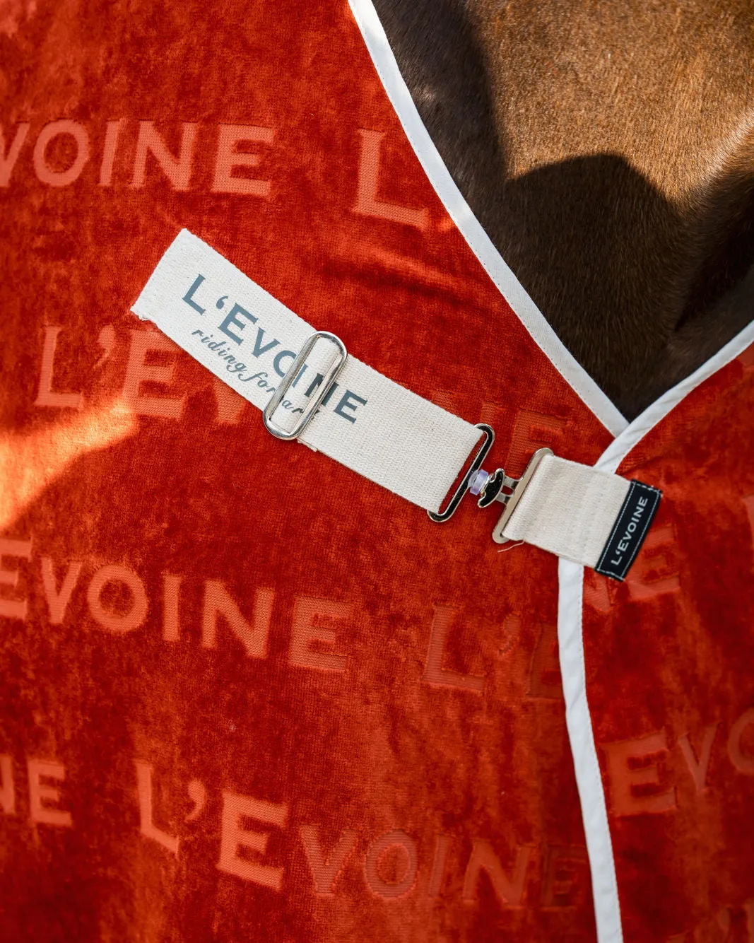 L'Evoine affugtningsdækken bomuld burnt red 140/145