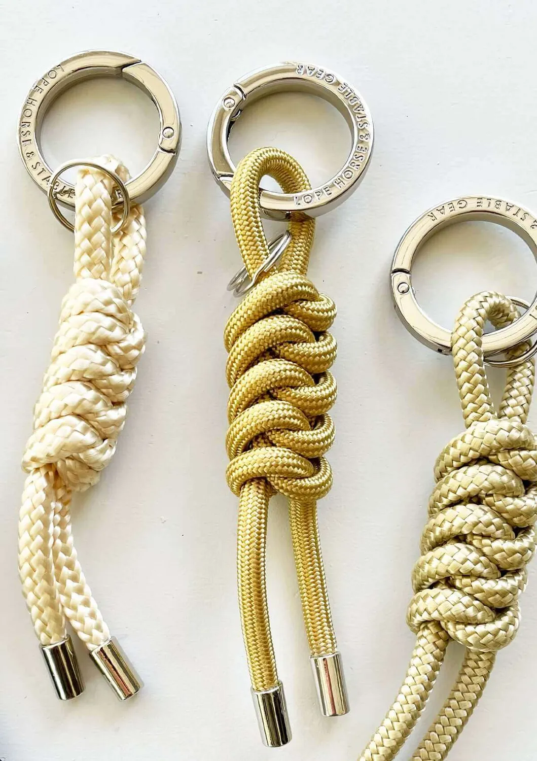 LOPE Golden Twist taskepynt warm gold 35 g nøglering