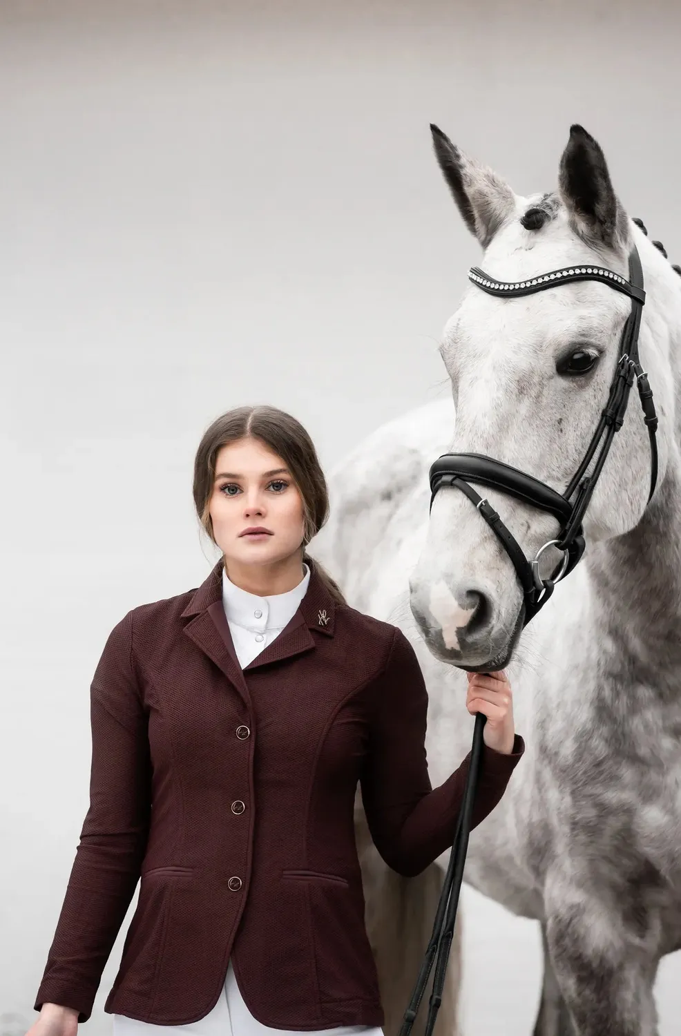 Horse Life Abrienne Light stævnekavaj sort