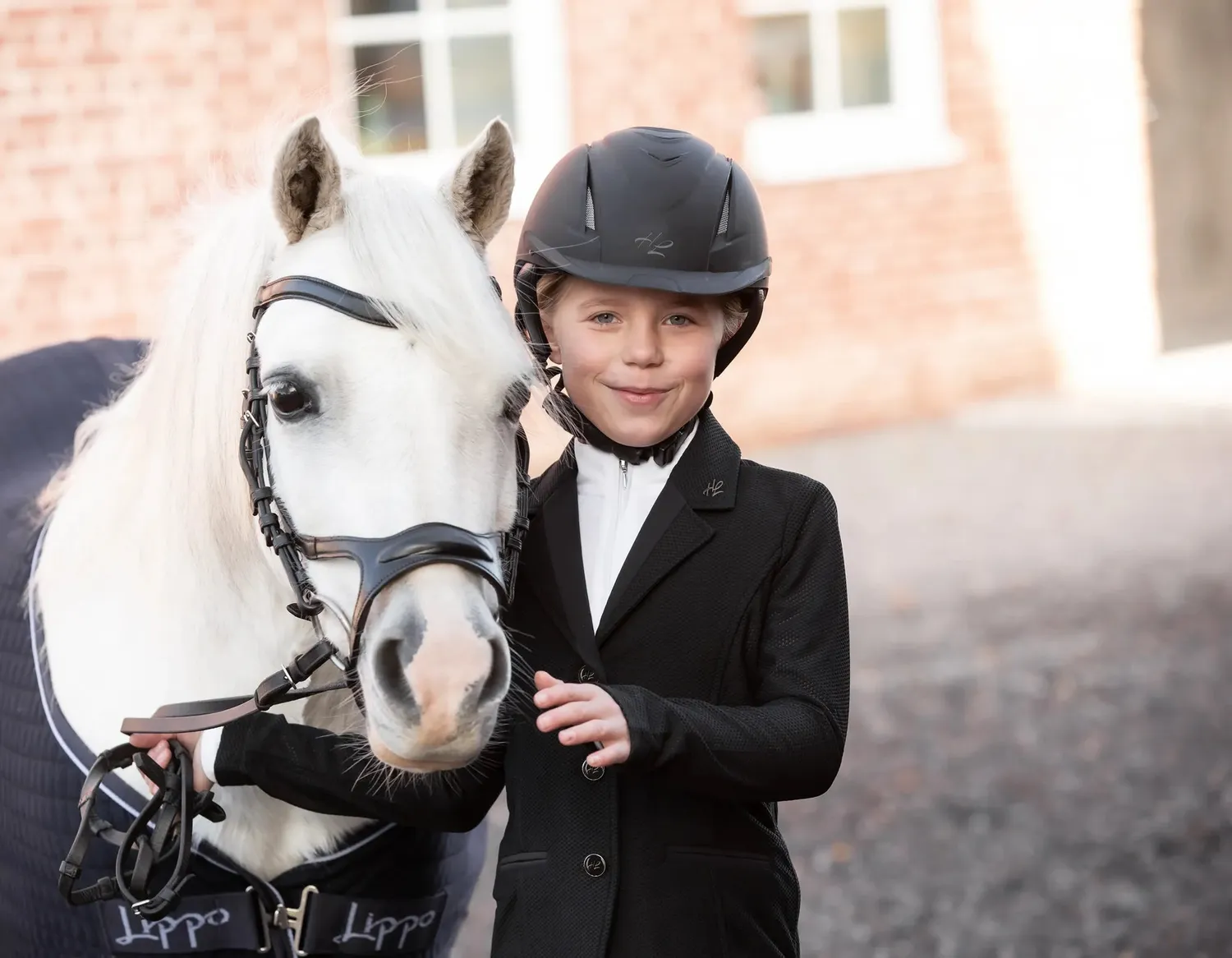 Horse Life Abrienne Light stævnekavaj sort