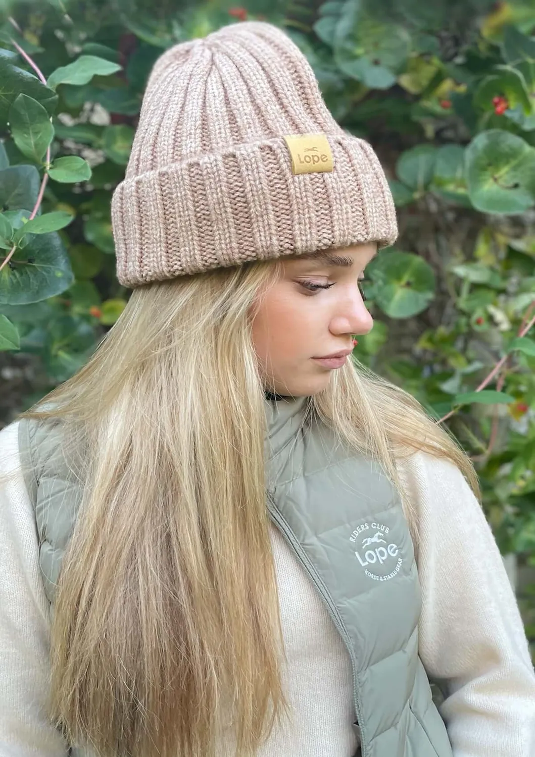 LOPE Cozy beanie sand melange strik one size